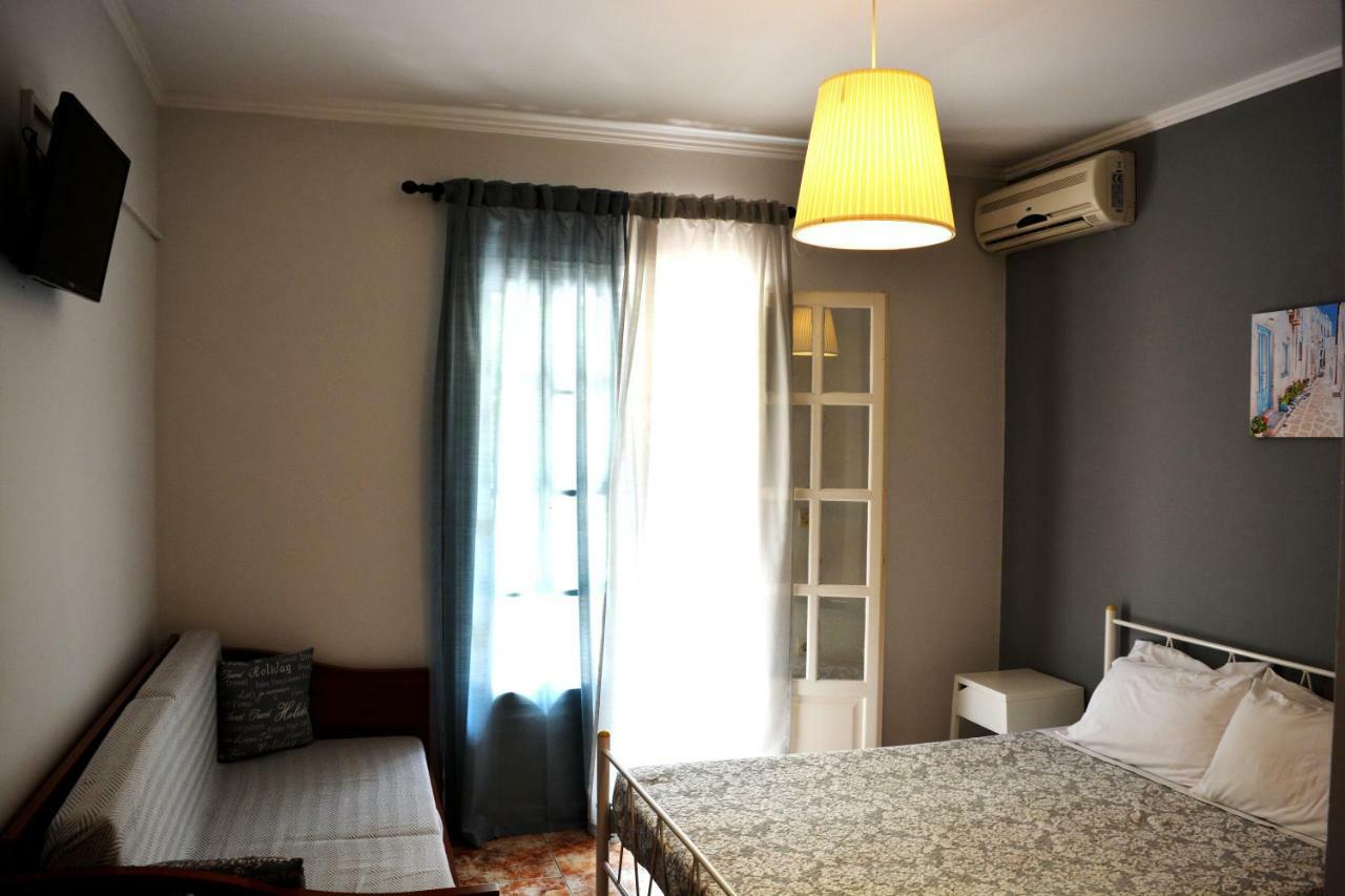 Apartments Despina Sinarádes Екстериор снимка